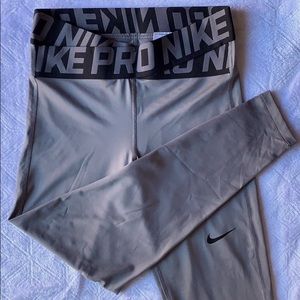 Nike Pro Intertwist 7/8 Legging